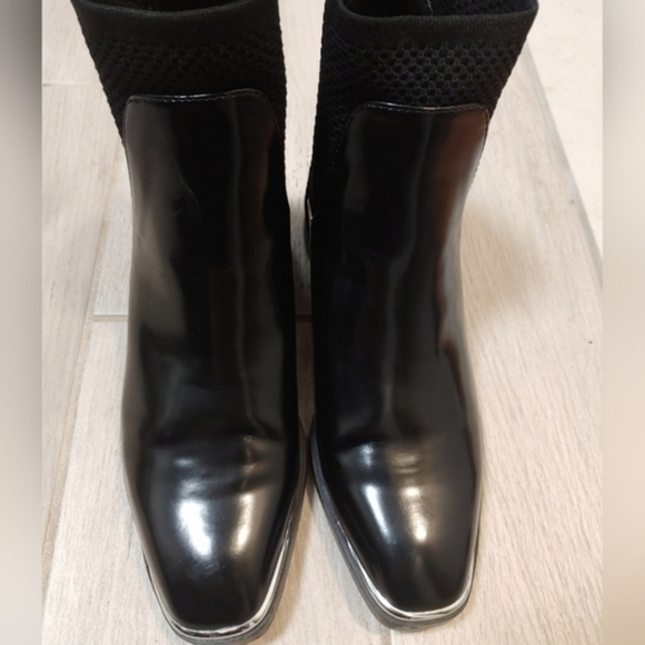 ZARA STUDDED SOCK-STYLE BLACK CHELSEA BOOTS SIZE 6 - Picture 4 of 4